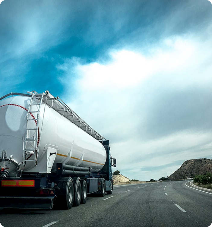 Oilfield transportation for drilling rigs and mast sections